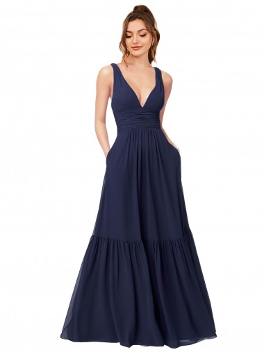 Dunkelmarine A-Linien V-Ausschnitt Chiffon Lange Brautjungfernkleider Ausverkauf