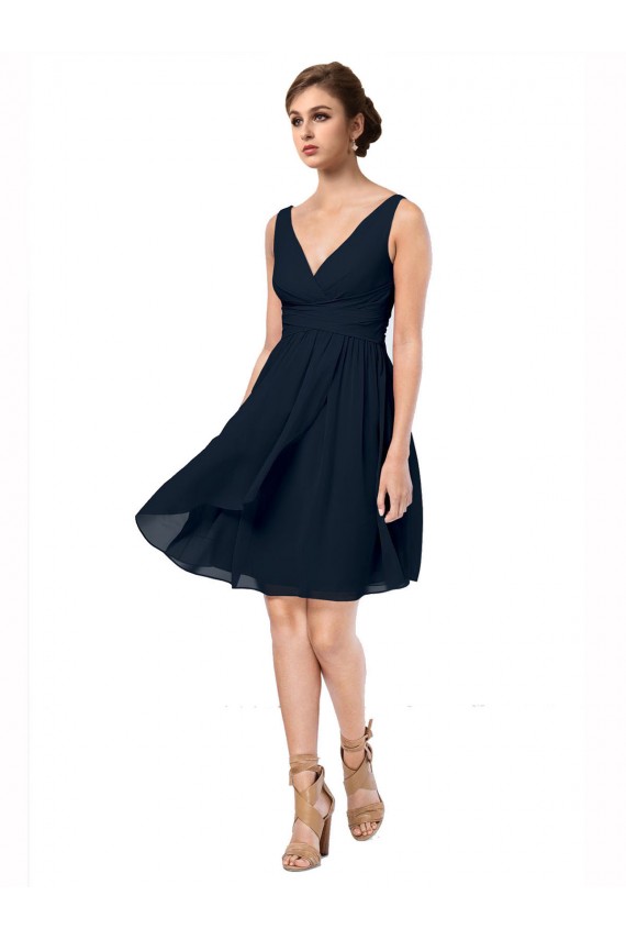 Dunkelmarine A-Linien V-Ausschnitt Knielang Chiffon Kurze Brautjungfernkleider / Cocktailkleider / Heimkehr Kleider Ausverkauf