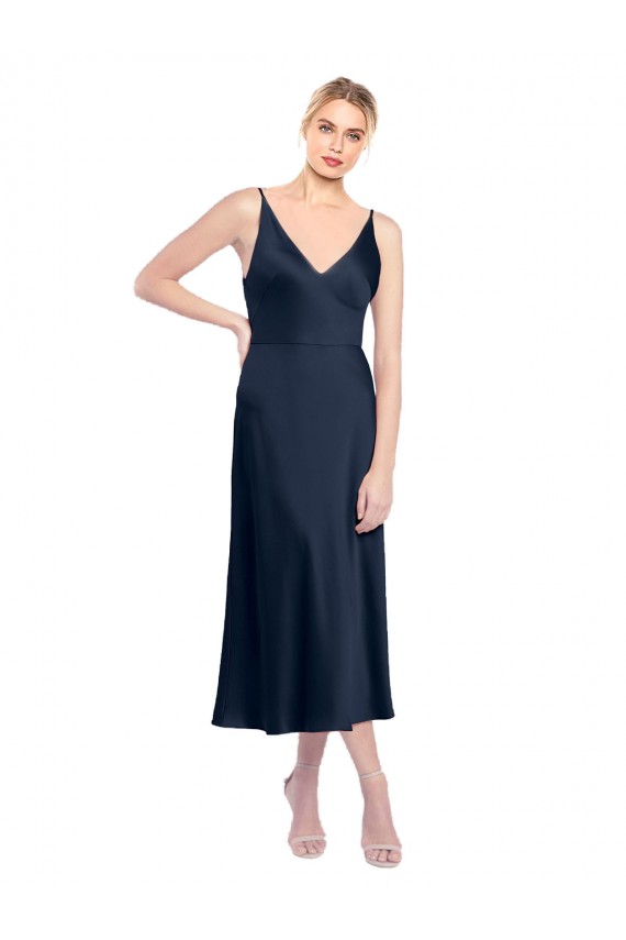 Dunkelmarine A-Linien V-Ausschnitt Midi Stretch-Satin Kurze Formale Brautjungfernkleider / Abendkleider / Abiballkleider / Cocktailkleider / Heimkehr Kleider Ausverkauf