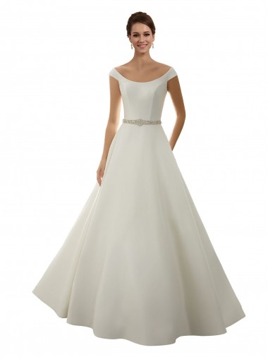 Elfenbein A-Linien Off-Schulter Kapelle-schleppe Satin Klassisch Brautkleider Ausverkauf