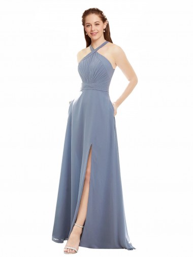 Staubiges Blau A-Linien Neckholder Stehkragen Ausschnitt Chiffon Lange Brautjungfernkleider Ausverkauf