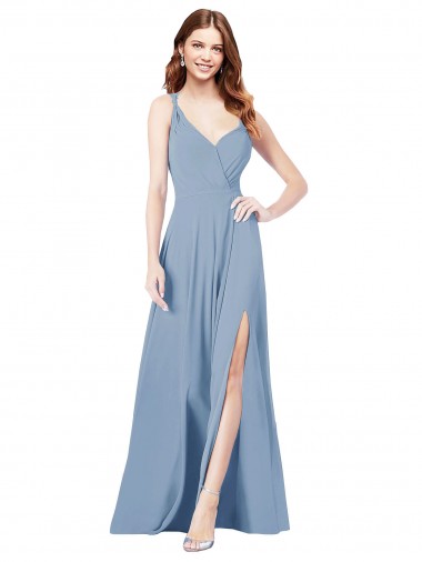 Staubiges Blau A-Linien Spaghetti-Träger V-Ausschnitt Chiffon Lange Brautjungfernkleider Ausverkauf