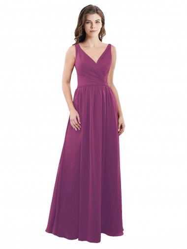 Wilde Beere A-Linien V-Ausschnitt Chiffon Lange Brautjungfernkleider Ausverkauf