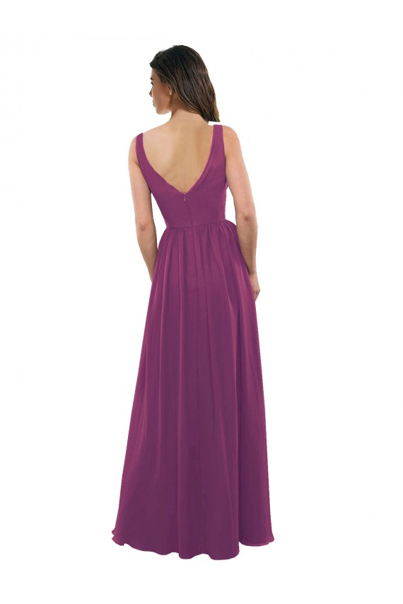 Wilde Beere A-Linien V-Ausschnitt Chiffon Lange Brautjungfernkleider Ausverkauf